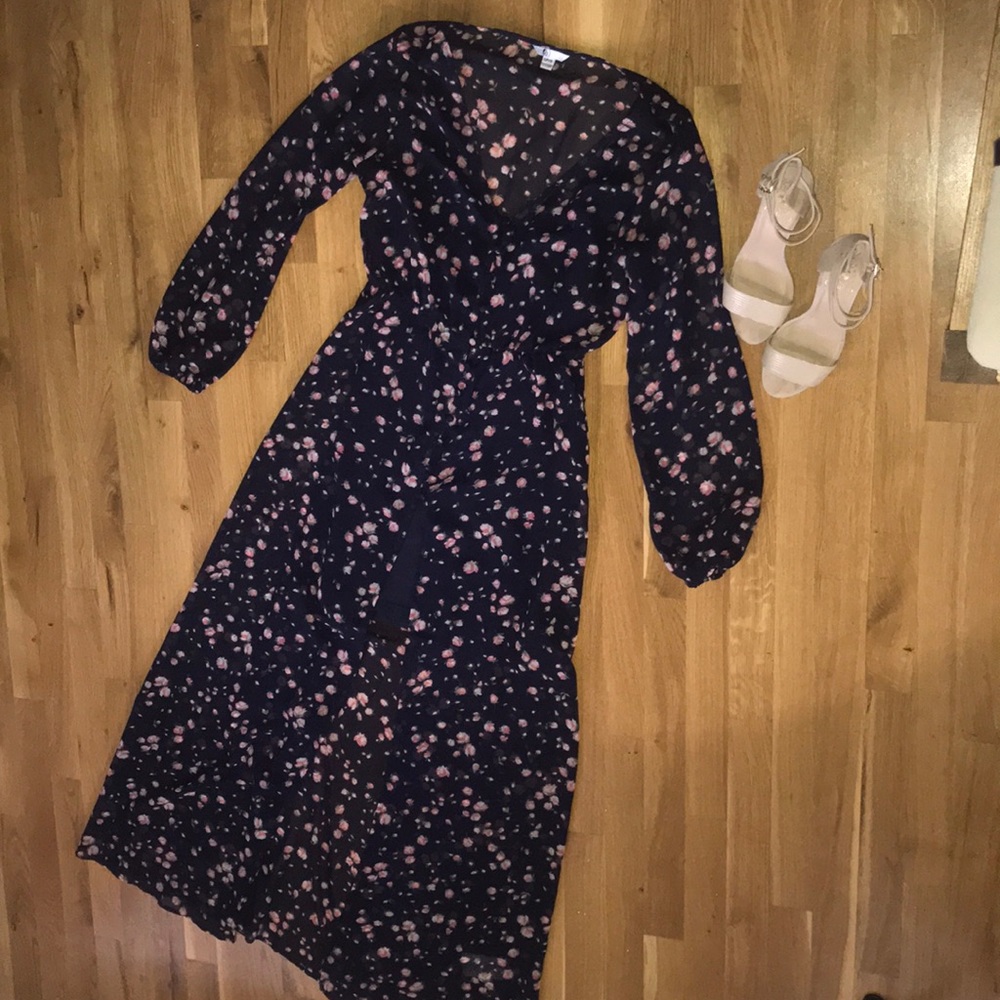 Beautiful maxi dress with pink flowers